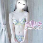 ヒメ日記 2025/11/02 13:40 投稿 りこ姫 I know すい～つ 生クリームpie