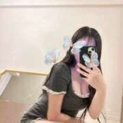 安達りあ りあです♡♡ Rêve MISTREA(レーヴ ミストレア)