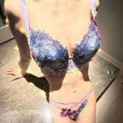 つばき おはようございます(*^^*) 逢って30秒で即尺