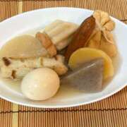 ゆかり シフトを出しました😊 池袋で熟女の風俗 マダムいやーん