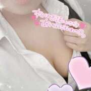 ヒメ日記 2025/11/19 16:38 投稿 一色　まな OLピンクコレクション