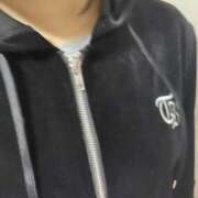 ヒメ日記 2025/12/15 10:01 投稿 佐伯 美緒 人妻セレブ宮殿