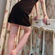 菜月ほたる 脚? グランエステ東京 品川（シンデレラグループ）