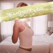 天羽 りあ 🤍*・゜··。🎙️・ﾟ゜*🤍 ライオンズクラブ