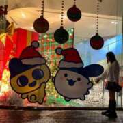 ヒメ日記 2025/12/06 07:01 投稿 りょうか ホワイトハウス