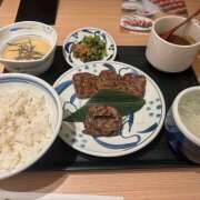 ヒメ日記 2025/10/27 18:20 投稿 さき みつばちマーヤZ