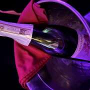 さき おーえる👩‍💼 みつばちマーヤZ