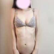 和花（わか） 出勤🤍次は21時半ごろ ごほうびSPA神戸店