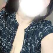 蛯名ここあ 朝から♡ 全裸の極みorドッキング痴漢電車