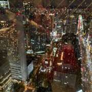 ヒメ日記 2025/11/10 22:29 投稿 えれな 白い巨乳