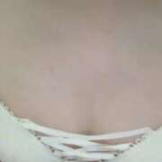 ヒメ日記 2025/10/27 12:04 投稿 しずく 白いぽっちゃりさん