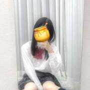 ヒメ日記 2025/11/03 21:56 投稿 西山 あおば 妄想する女学生たち 梅田校