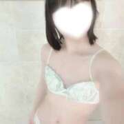 ゆうな　最高峰の素人美少女 休暇中！ AROMA FACE NAKASU