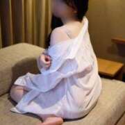 ヒメ日記 2026/05/09 16:39 投稿 うい　小柄な巨乳若妻 CELEB FACE NAKASU