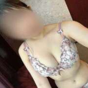 ヒメ日記 2026/08/05 10:04 投稿 うい　小柄な巨乳若妻 CELEB FACE NAKASU