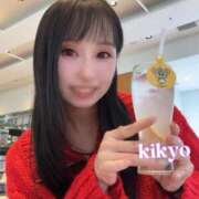 ヒメ日記 2025/12/02 08:29 投稿 ききょうSS級の接客レベルと美貌 CELEB FACE NAKASU