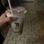 福島もも【アスリート系清純素人】 退勤しました🚗³₃ 素人専門　街角レディ