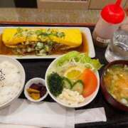 ヒメ日記 2025/12/19 01:33 投稿 花咲るん【優等生】 素人専門　街角レディ