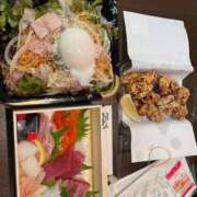 ヒメ日記 2025/12/21 03:18 投稿 花咲るん【優等生】 素人専門　街角レディ