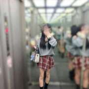 ヒメ日記 2025/10/29 14:48 投稿 夢川ここな【優等生】 素人専門　街角レディ