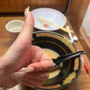 ヒメ日記 2025/11/23 10:03 投稿 夢川ここな【優等生】 素人専門　街角レディ