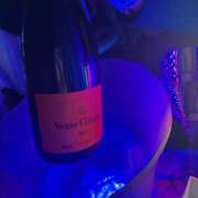 しゅうか 今日もがんばるぞ♥ PINK ROOM（ピンクルーム）