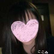 ここみ 体験入店3日目！ 密着手コキ&M性感 横浜エンジェルハンド