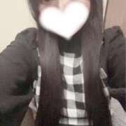 ヒメ日記 2025/11/03 15:08 投稿 めろ Gossip girl