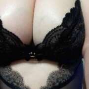 ヒメ日記 2025/10/30 07:11 投稿 あいり(昭和38年生まれ) 熟年カップル名古屋～生電話からの営み～