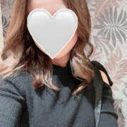 らん 出勤です🤍 かりんとplus　上野御徒町