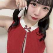 しずく サンタコスで気分はクリスマス🎄 EXE（エグゼ）