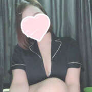 もあ 出勤しました🐰 治療院.LOVE小山店