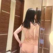 ひなこ 似ている芸能人⁇ オナクラ大人女子