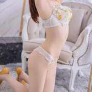 山内みおり 出勤してます🤍 MIRAI TOKYO 六本木店