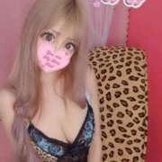 ヒメ日記 2025/11/21 10:38 投稿 みみ姫 I know すい～つ 生クリームpie