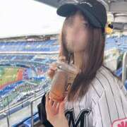 ヒメ日記 2025/11/28 09:01 投稿 つばさ姫 I know すい～つ 生クリームpie