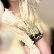 桃瀬　らら おはようございます〜🌱✨ OLピンクコレクション