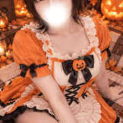 ユイ かぼちゃユイ参上🎃 ロボットデリヘル