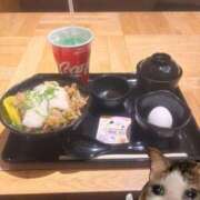 らん ご褒美のすた丼😋😋😋 ぽっちゃり巨乳素人専門店ぷにめろ蒲田店