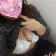 ゆかり 出勤時間の変更です✨ ぽっちゃり巨乳素人専門店ぷにめろ八王子店