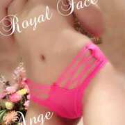 ヒメ日記 2025/11/12 08:42 投稿 逢沢かれん　頂に立つ圧倒的美女 ROYAL FACE