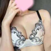 ヒメ日記 2026/05/08 17:37 投稿 なな　透明感抜群の清楚美女 ROYAL FACE