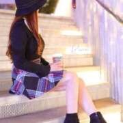 ヒメ日記 2025/12/21 15:42 投稿 りな　天真爛漫な小顔美女 ROYAL FACE