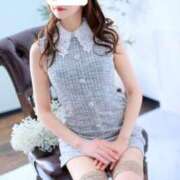 ゆみ　三田友梨佳似の清楚美女 🥟 ROYAL FACE