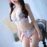 ヒメ日記 2026/01/26 08:12 投稿 ひな　優雅で気品溢れる美女 ROYAL FACE