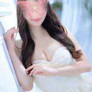 ヒメ日記 2026/06/15 16:02 投稿 ひな　優雅で気品溢れる美女 ROYAL FACE