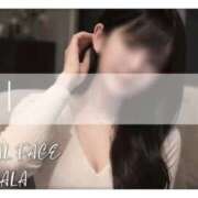 ヒメ日記 2026/04/04 09:22 投稿 らら　心躍る魅惑満載な美女 ROYAL FACE