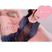 いちか　顕著で華やかな極上美女 Happy🍫 ROYAL FACE