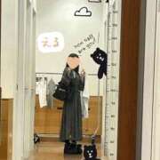 ヒメ日記 2025/11/08 08:52 投稿 える　心奪われる上品な美女 ROYAL FACE