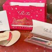 ヒメ日記 2025/12/23 21:42 投稿 える　心奪われる上品な美女 ROYAL FACE